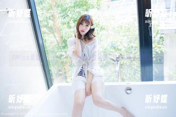 IMiss爱蜜社-酥小白 IMiss爱蜜社 - 少女写真?酥小白给我了一种莫名的既视感。