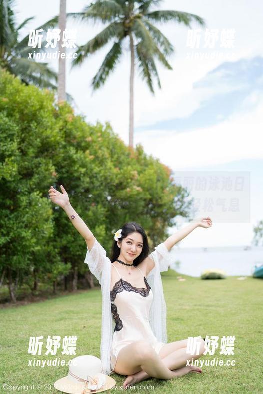 MiStar魅妍社-Ashely丽丽 MiStar魅妍社 - Ashely丽丽的泳池日常,竟然无圣光,图片里尽是轻松气息