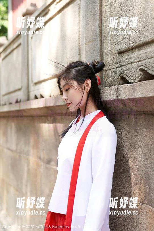 MiiTao蜜桃社-小魔女lily MiiTao蜜桃社 - 小魔女lily的妹妹最新图包,有一种奇特的吸引力,像在梦游,又像在悄悄靠近。