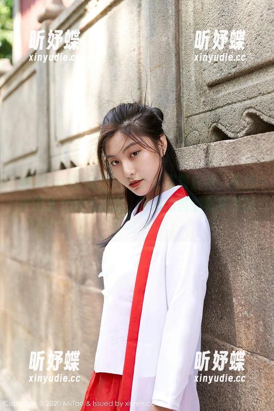 MiiTao蜜桃社 - 木奈奈挥舞白裙，不愧是无圣光的代言人，都是原图的真实美丽！