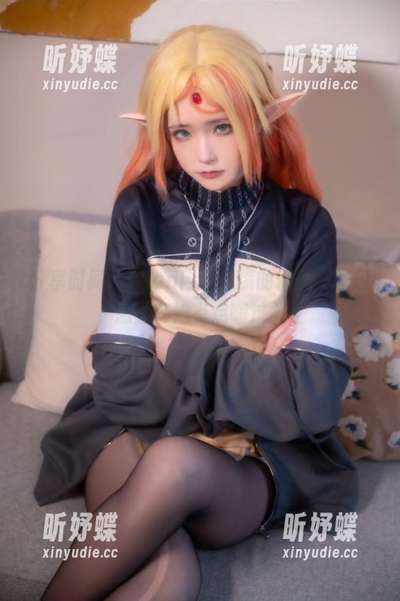 分享时间：Quan冉有点饿的体操服图包，总觉得她有点嗨过头了