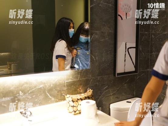 这是关于ROSI的长筒黑色丝袜诗集吗？错了，是下载的新欢写真集！
