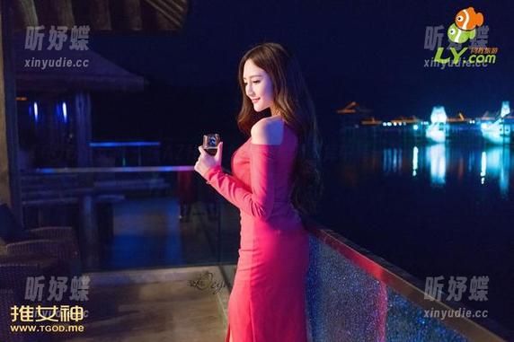 TGOD推女神 - 在AZHUA女神的高清图库中转一圈，眼睛都要飞出去了！