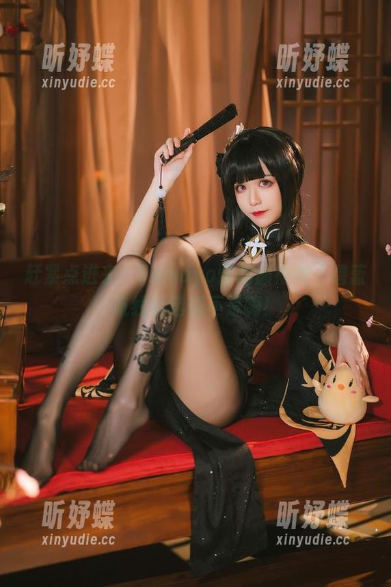 赶紧点进来：Tomoyo酱的旗袍舞，碧蓝航线精选倒不是嗨！