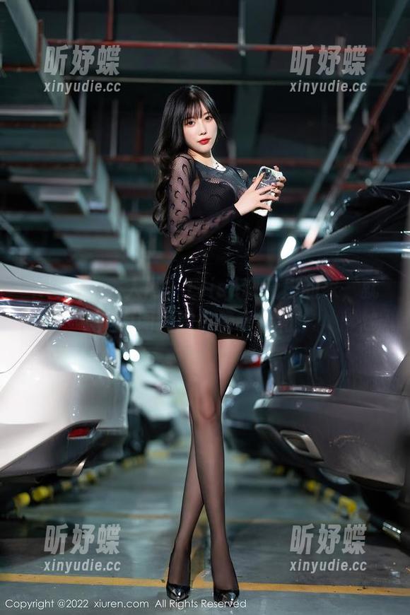 Xiuren秀人网-Elise谭晓彤 Xiuren秀人网 - Elise谭晓彤的家,就是原图里的小确幸福利!