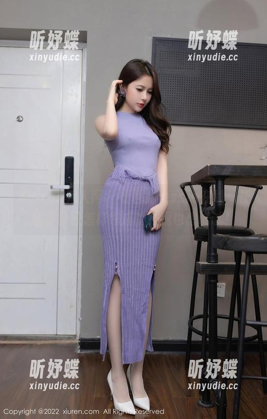 Xiuren秀人网-婕西儿jessie Xiuren秀人网 - 婕西儿jessie在线:长腿资源是怎样练成的?我也想试试!