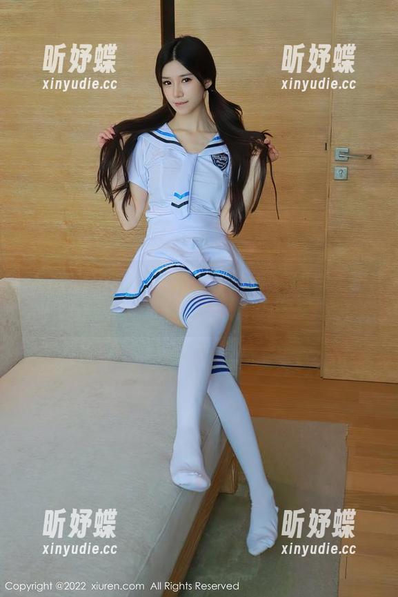 Xiuren秀人网-李雪婷Anna Xiuren秀人网 - 李雪婷Anna的女王形象霸占最新图库,这画面有点意思啊!