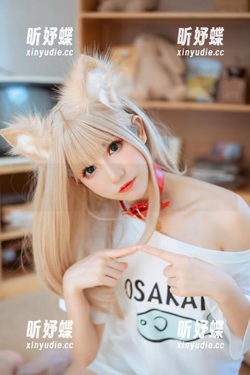 coser衣衣化身厨娘，这组美图图集让人想当女主啊！