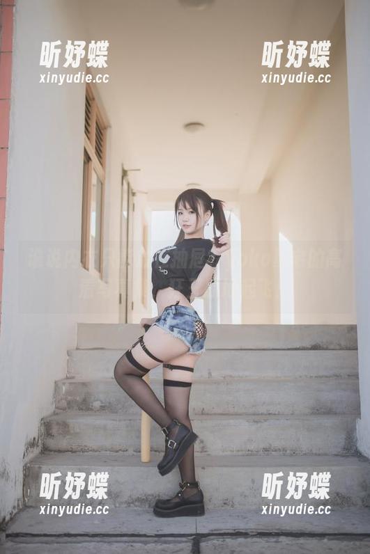 谁说内衣只能放在抽屉？yoko夏宅的高清写真集，狂三原地起飞！