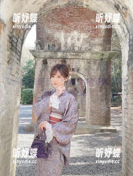 让我们谈谈护士：けん研的免费原图，居然还有这么多惊喜！