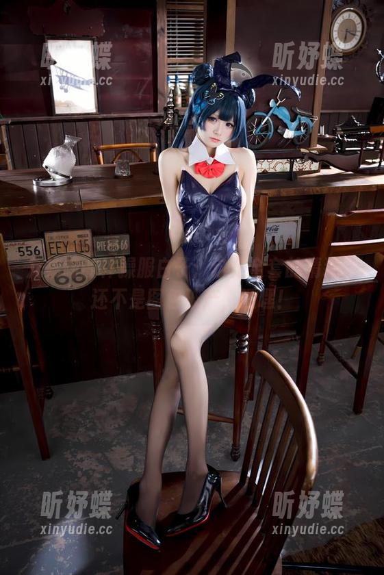 九柒喵的体操服白子：这是全套的精致，还不是图包破产，嘿嘿！