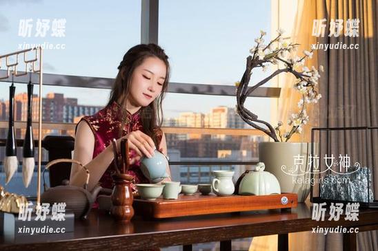 克拉女神-王睿 克拉女神 - 王睿的棉袜合集:欢迎来到袜子博物馆,不小心成了收藏家?