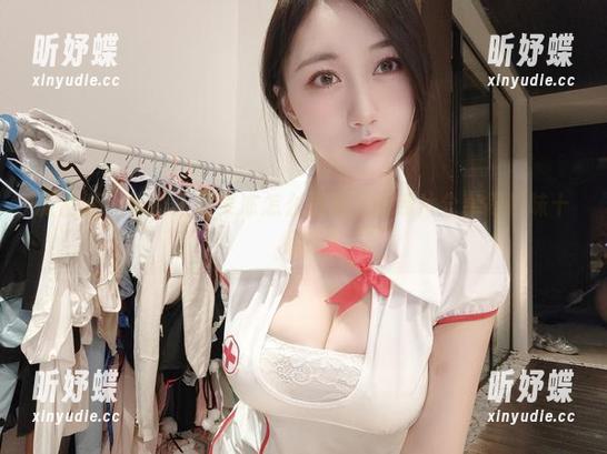 微密圈 - 看小玉吃果冻怎么把美腿的照片分享得趣味十足！