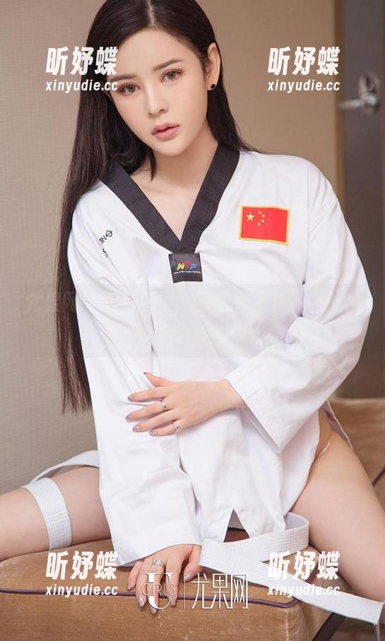尤果网-果儿 尤果网 - 薄荷清酒,陪你看果儿的私拍,醉了就别说我没警告哦