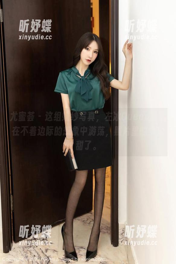 尤蜜荟-左冰Queen 尤蜜荟 - 这组婚纱写真,左冰Queen让我在不着边际的想象中游荡,照片里的梦太甜了。