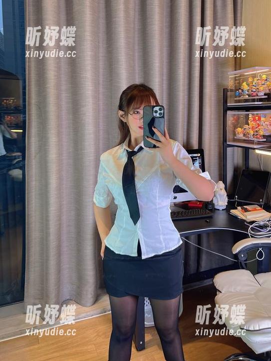 微密圈 - 三亚又有新篇章：张思允的内衣图来啦，最新最辣！