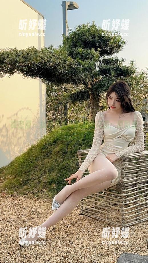 徐莉芝 微密圈 - 徐莉芝盛开的秘密花园:原图里的温柔时刻