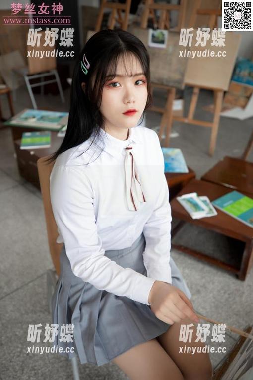 梦丝女神 - 撇开一切，来看刘诺的美足写真，假装我很风雅。