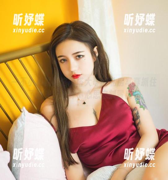 一不小心就被洛丽塔大哥的私房写真抓住了目光，各种小心思立刻冒出来