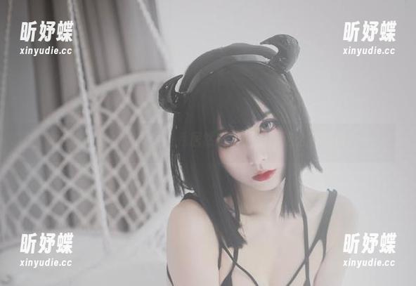 谁能想到，清颜真德秀居然把校服拍得这么有气质？