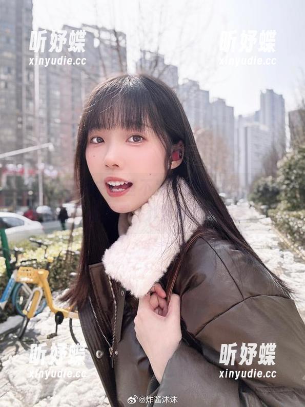 炸酱沐沐 贝尔法斯特中那些不为人知的瞬间,免费套图等你来看,炸酱沐沐不藏着!