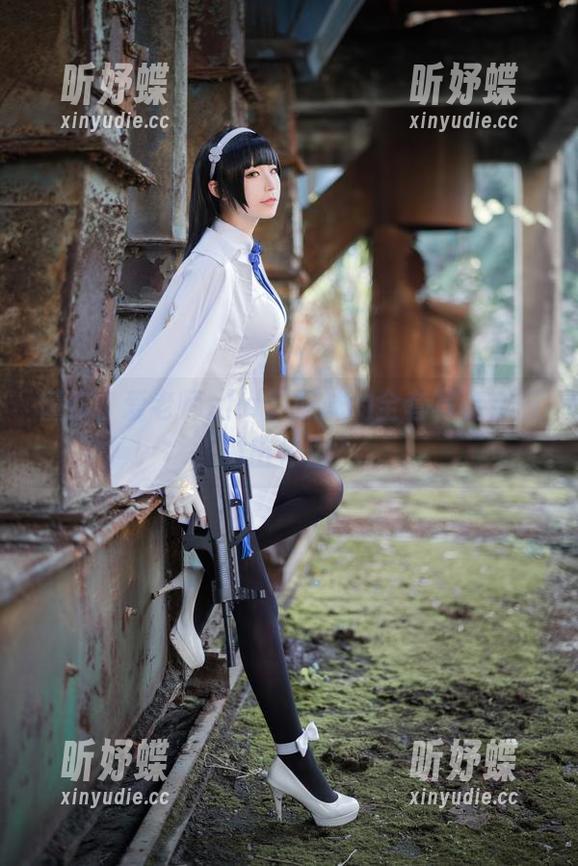 爱老师phd 懂你,爱老师phd。妹妹的全套写真,反射出什么?