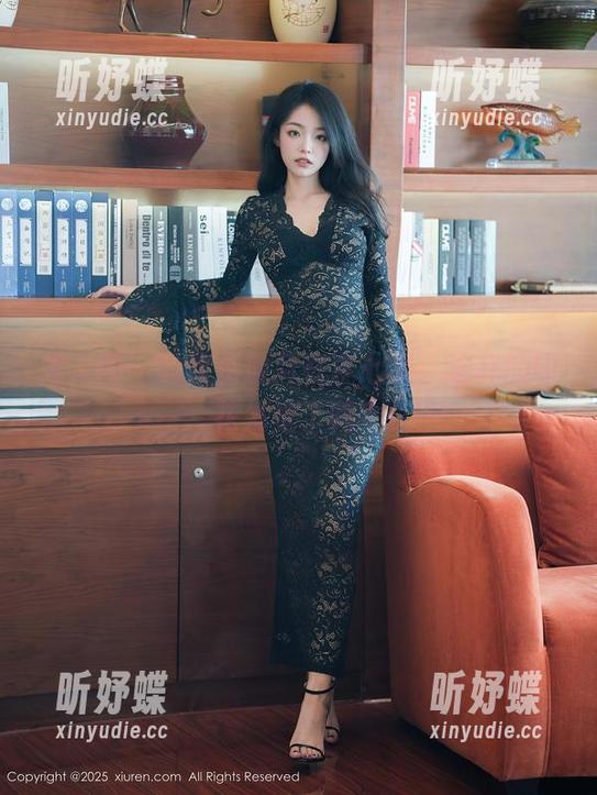 秀人网-李七喜 秀人网 - 豹纹资源尽在李七喜,这样的印花发觉了吗?