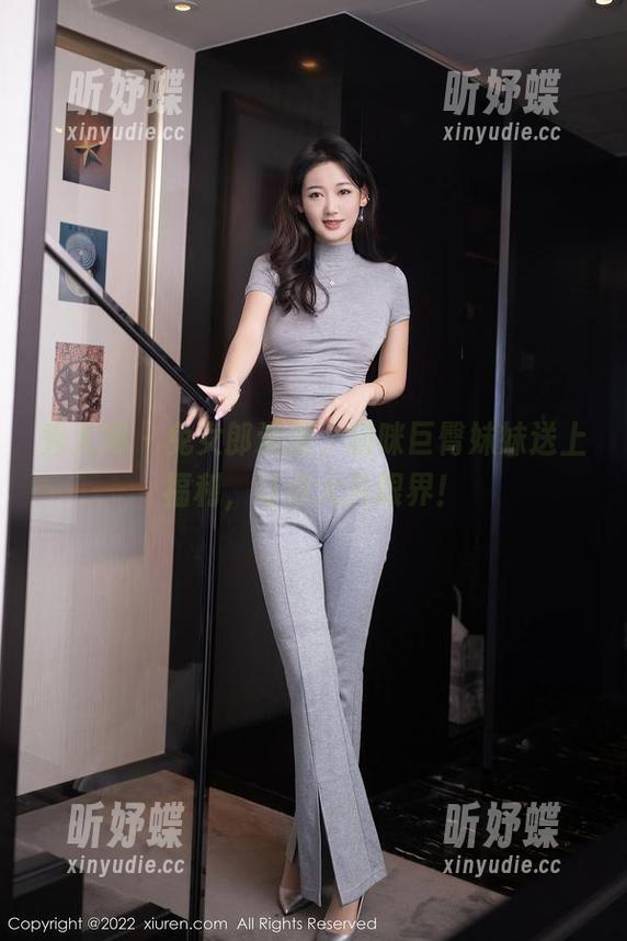 秀人网 - 兔女郎造型，猫咪巨臀妹妹送上福利，让你大开眼界！