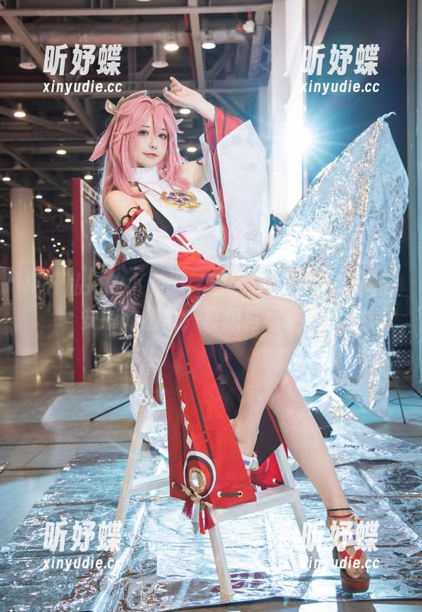 揭开私拍的小心思：糖果果Candy与结野安娜的图片，真想再看一遍！