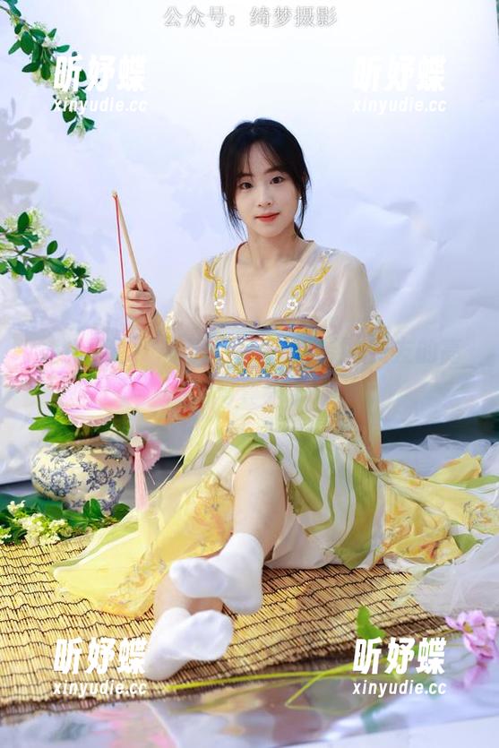 绮梦摄影-露露 绮梦摄影 - 你要的幸福,露露+女友的高清写真来了