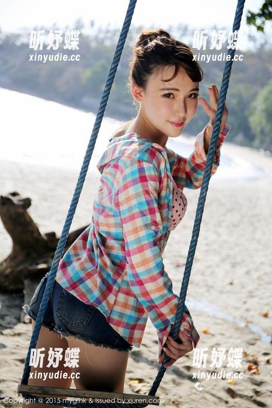 美媛馆 - 探寻穿搭奥秘，王馨瑶制服图集更新，来不来试试？