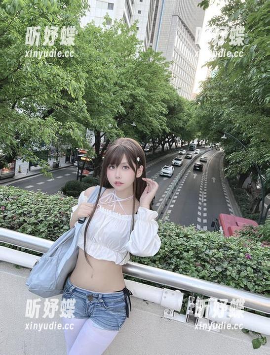 黑猫泳衣合集，萌芽儿o0是为狗狗拍的吧，哈哈！