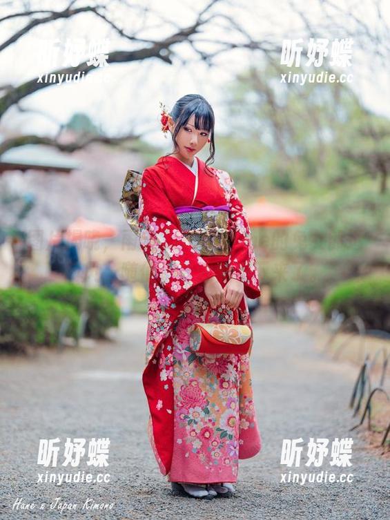 图片揭晓，雨波_HaneAme的兔女郎透明风，随便一看就停不下来了。