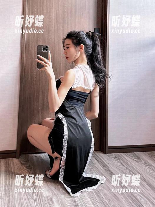 微密圈 - 在线一点就通，黎允熙baby在照片里演绎节日的轮回默默无言。